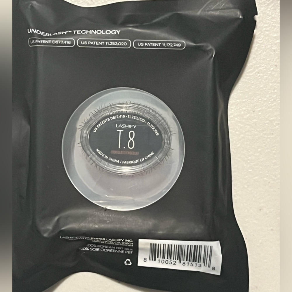 Lashify Tulip T8 Lashes NWT in Brown
